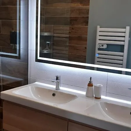 Havre De Paix En Drome Moderne Climatisee - Jacuzzi 