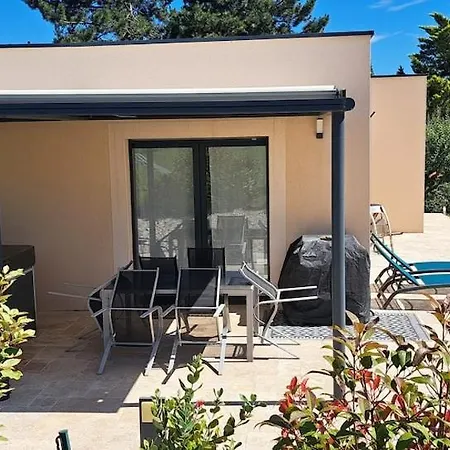 Havre De Paix En Drome Moderne Climatisee - Jacuzzi 